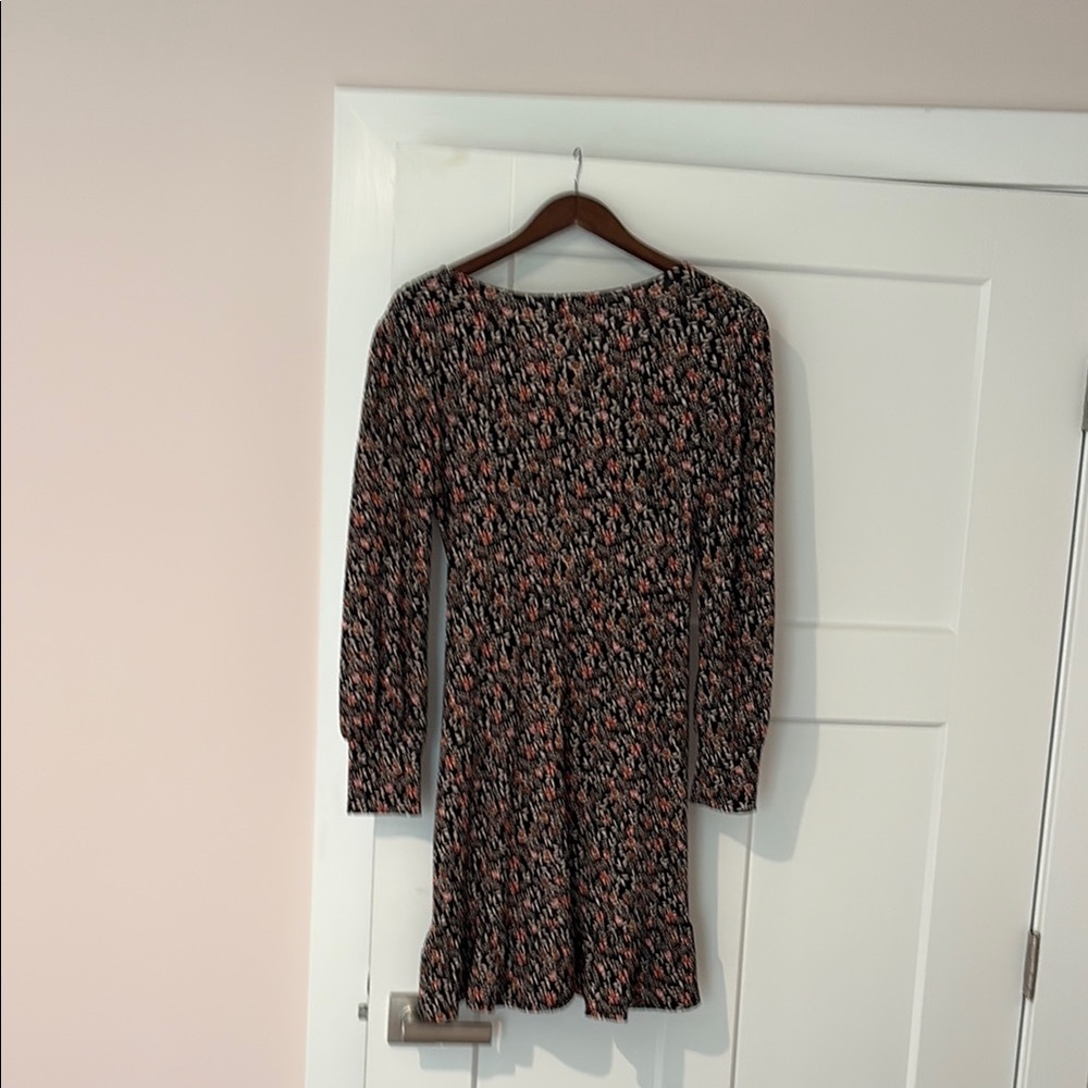 Kaileigh Long Sleeve Floral Dress - Picture 4 of 4